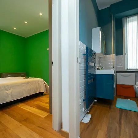 Sleeps 4 Wifi Арона