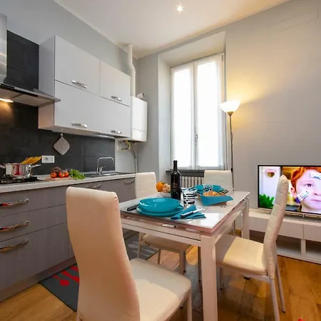 Апартаменты Sleeps 4 Wifi *